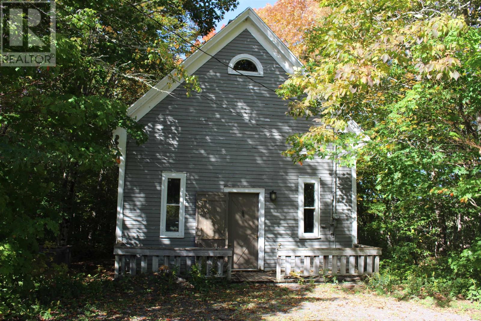 Property photo of 889 Highway 246