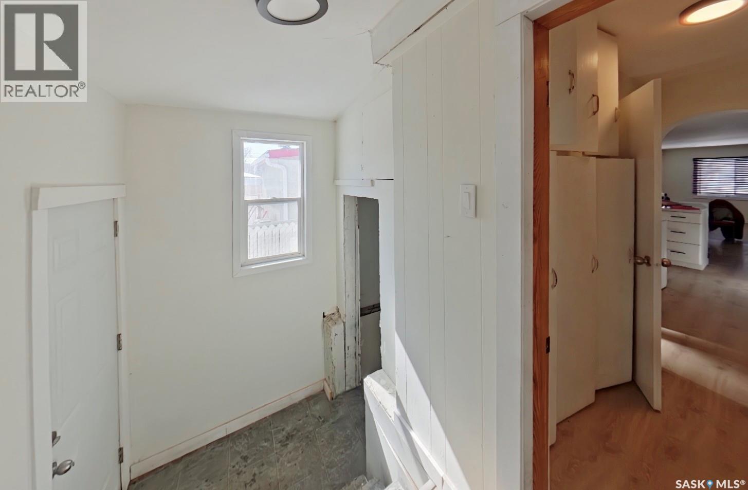 651 Queen STREET, Regina — photo 3