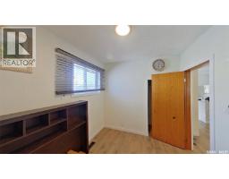 651 Queen Street, Regina, SK S4T4A2 Photo 9