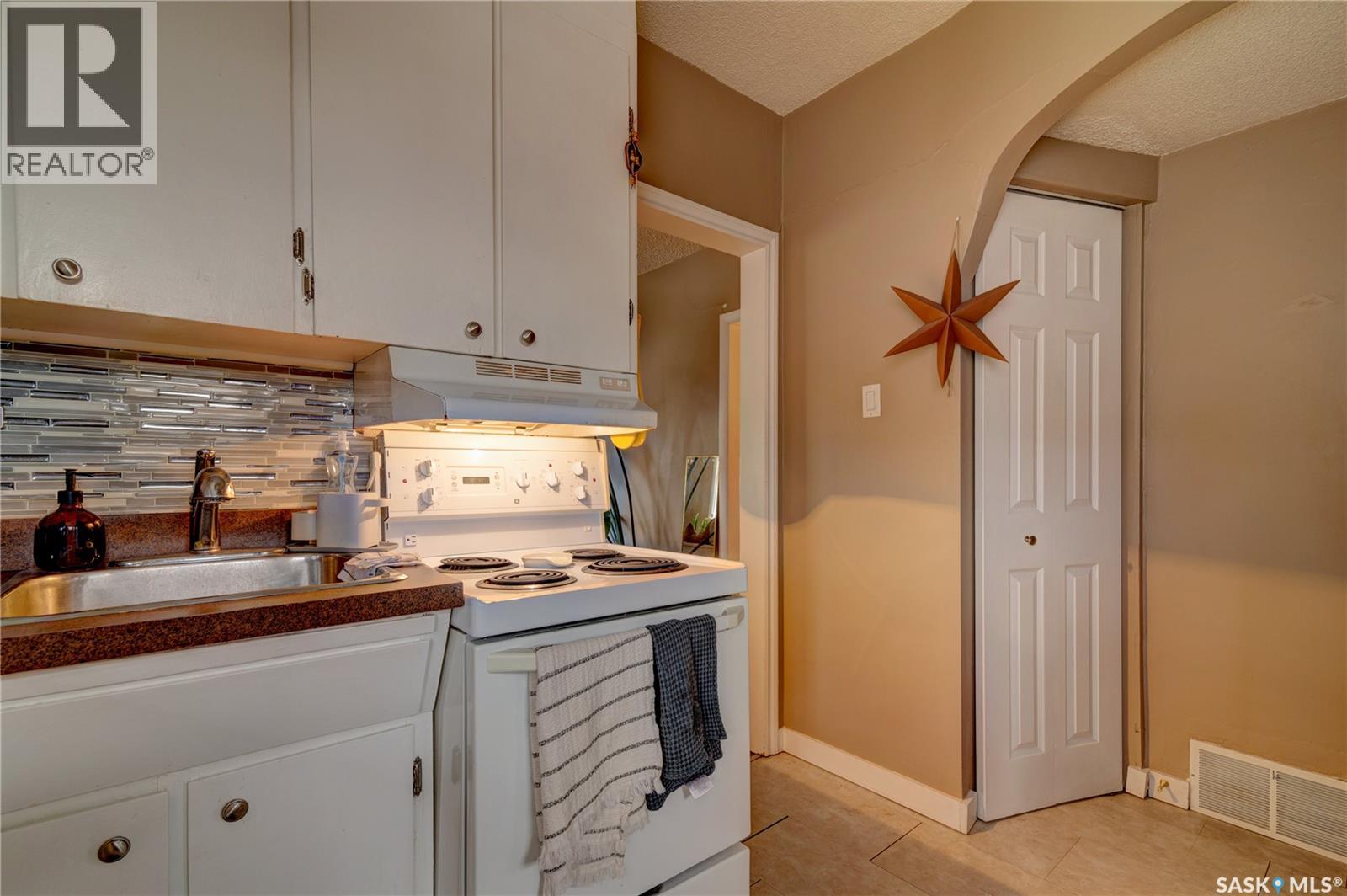 2079 Pasqua STREET, Regina — photo 10