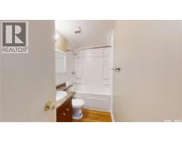 512 J Avenue S, Saskatoon, SK S7M2A8 Photo 13