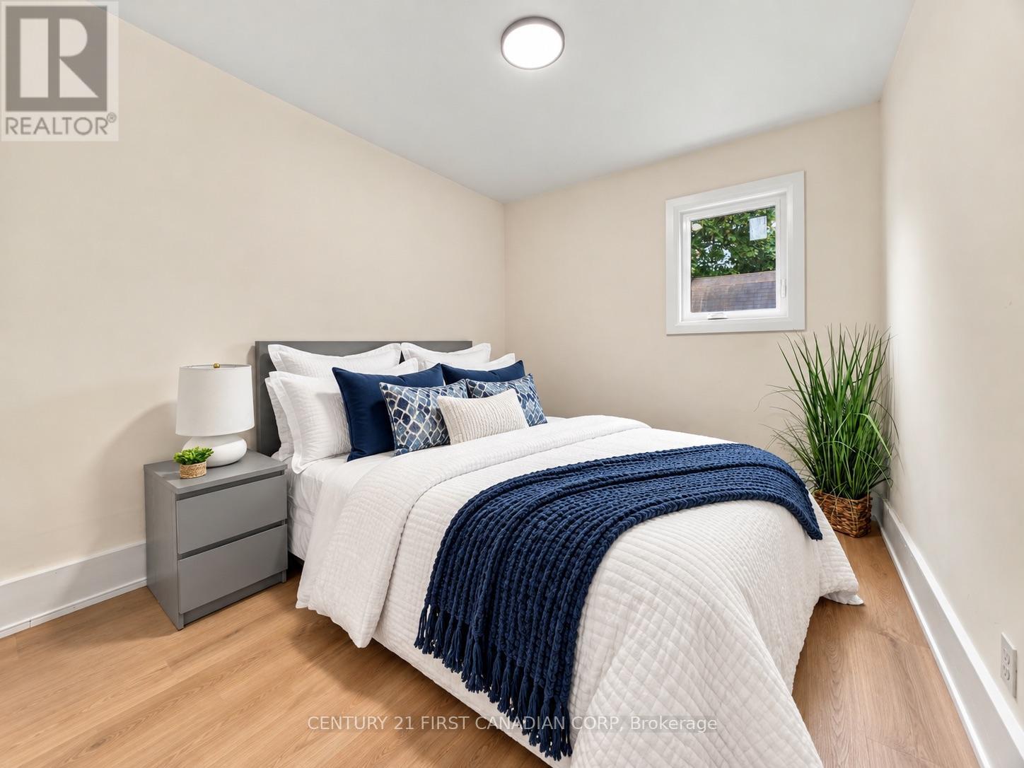 353 TALFOURD STREET - 18