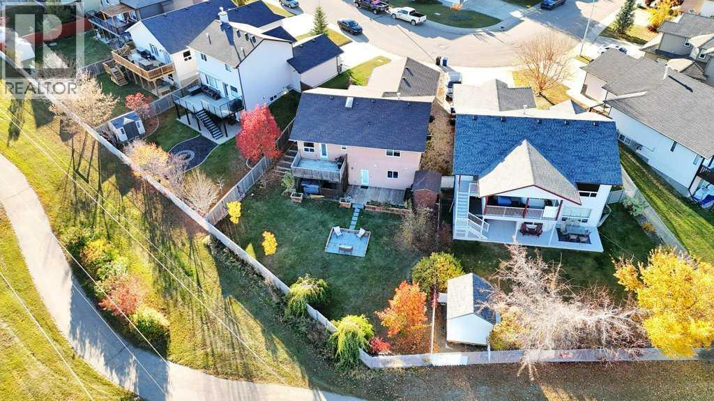 Listing photo – 105 Pondside, Blackfalds