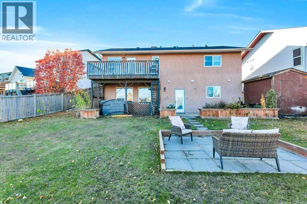 Listing photo – 105 Pondside, Blackfalds