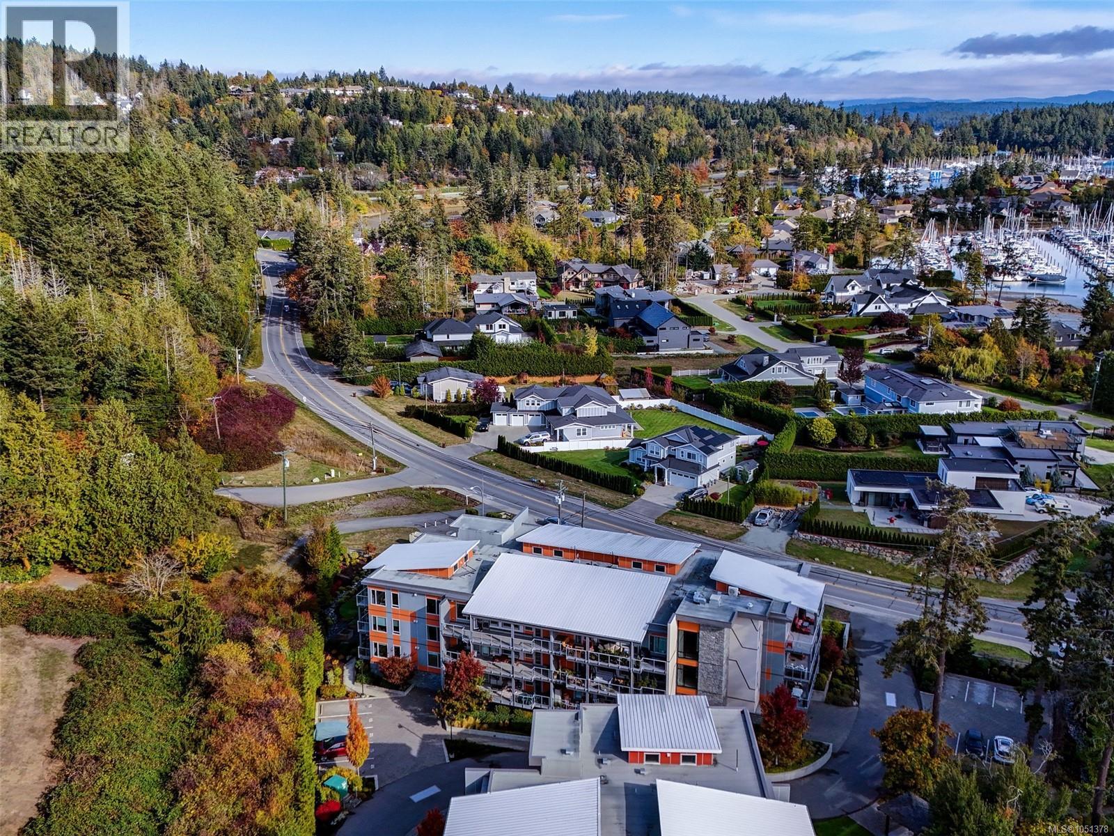405 10680 McDonald Park Rd, North Saanich - Image 1