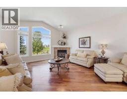 Dining room - 111 Invermere Close, Chestermere, AB T1X1L3 Photo 14