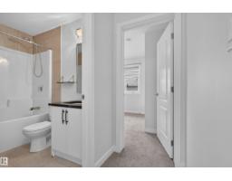 9314 107a Av Nw, Edmonton, AB T5H0Z3 Photo 15