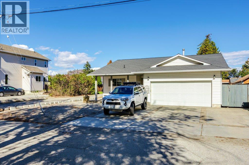 9702 Sargeant Street, Summerland