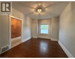 Bedroom - 325 Catharine Street N, Hamilton, ON L8L4T1 Photo 6