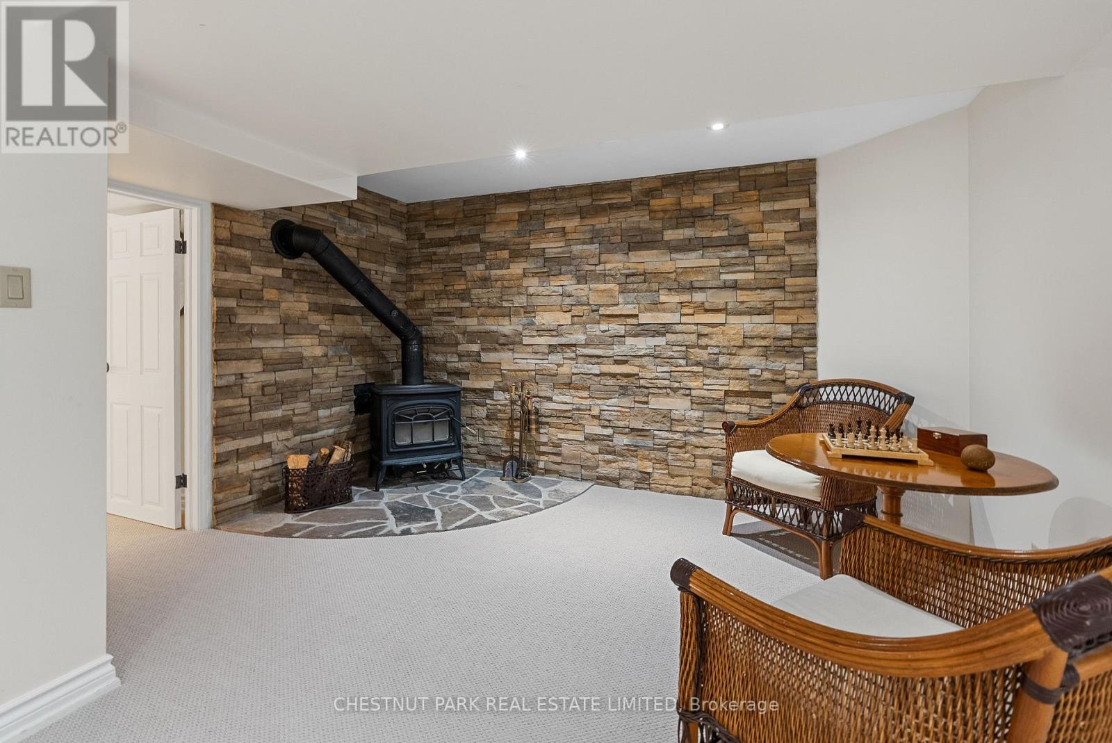 9 Mills Circle, Springwater photo 33