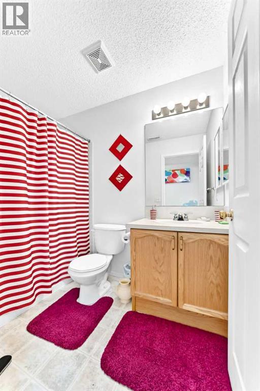87 Taralea Gardens NE photo 27