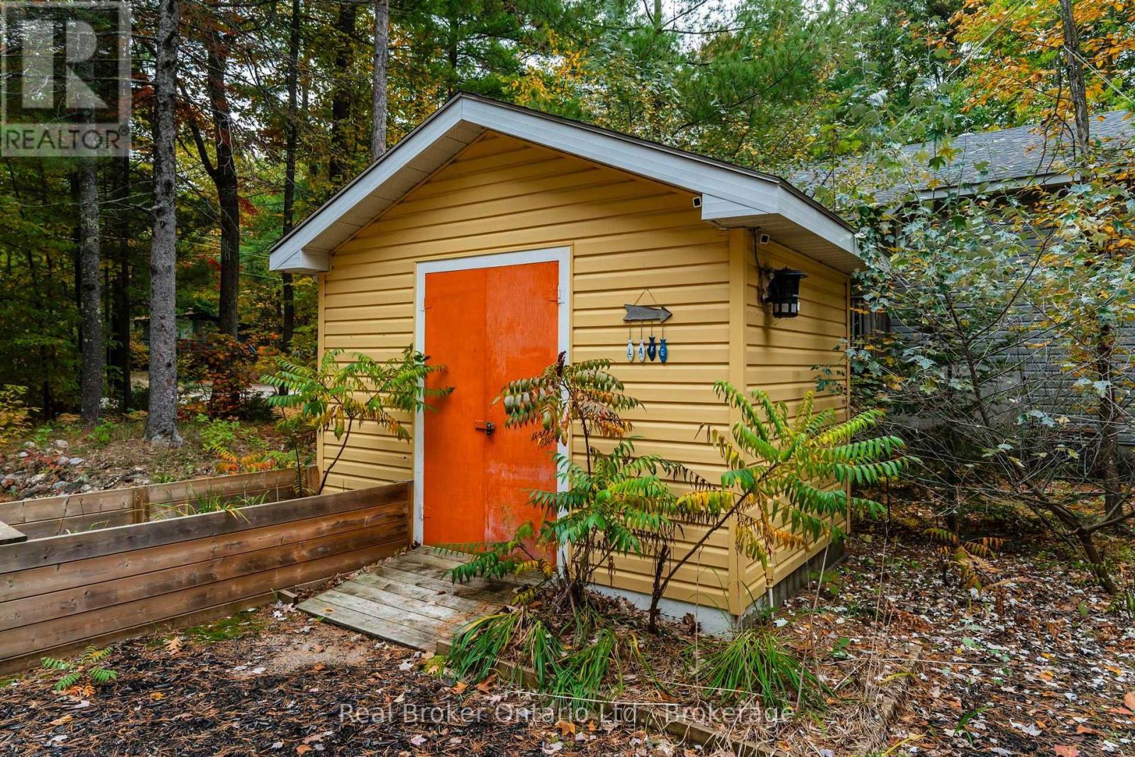 1326 TINY BEACHES ROAD N - 35