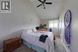 1731 St. Edwards Boulevard N, Lethbridge — photo 34