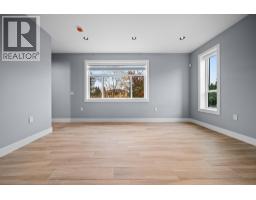 2 2557 W King Edward Avenue, Vancouver, BC V6L1T5 Photo 6