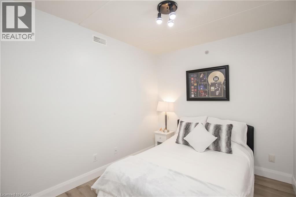 1480 Bishops Gate — photo 20