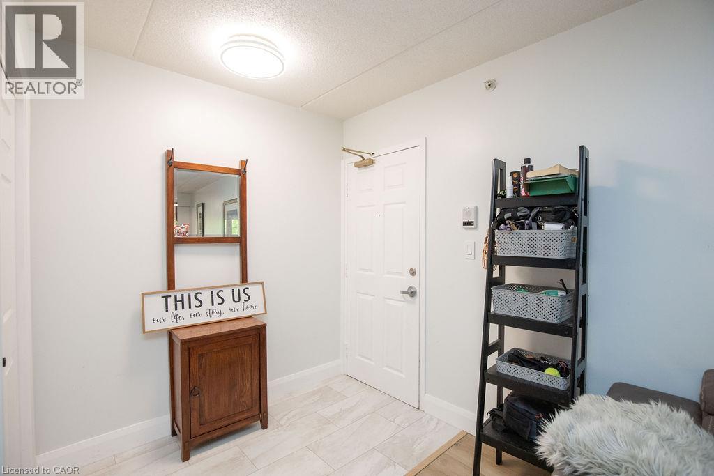 1480 Bishops Gate — photo 3