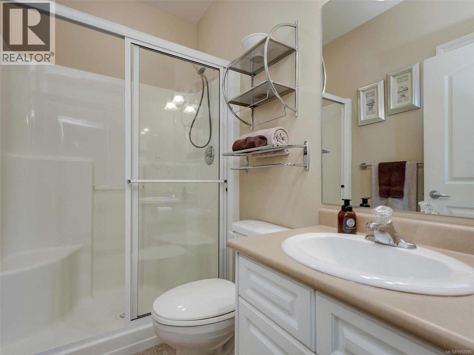 10347 Patricia Pl - 13