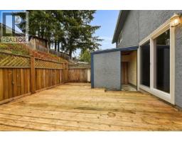 952 Glen Willow Pl, Langford, BC V9B4V9 Photo 11