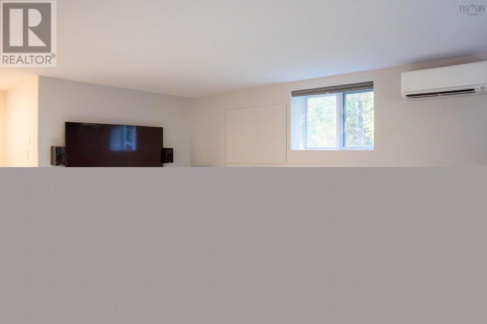 24 Nottingham Drive - 32