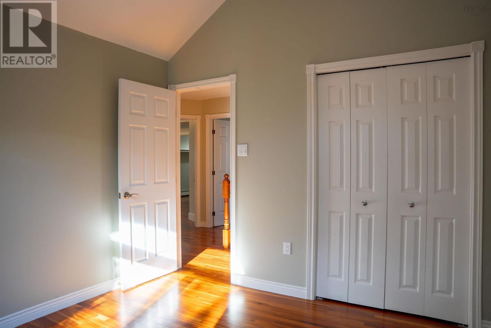 24 Nottingham Drive - 21