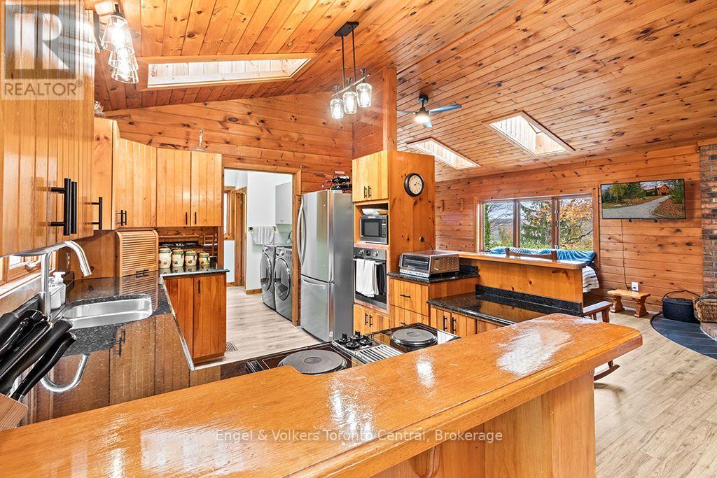 569263 Sideroad 6 Road — photo 12