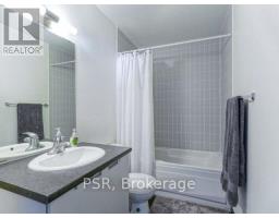 902 - 400 Wellington Street W, Toronto, ON M5V0B5 Photo 8