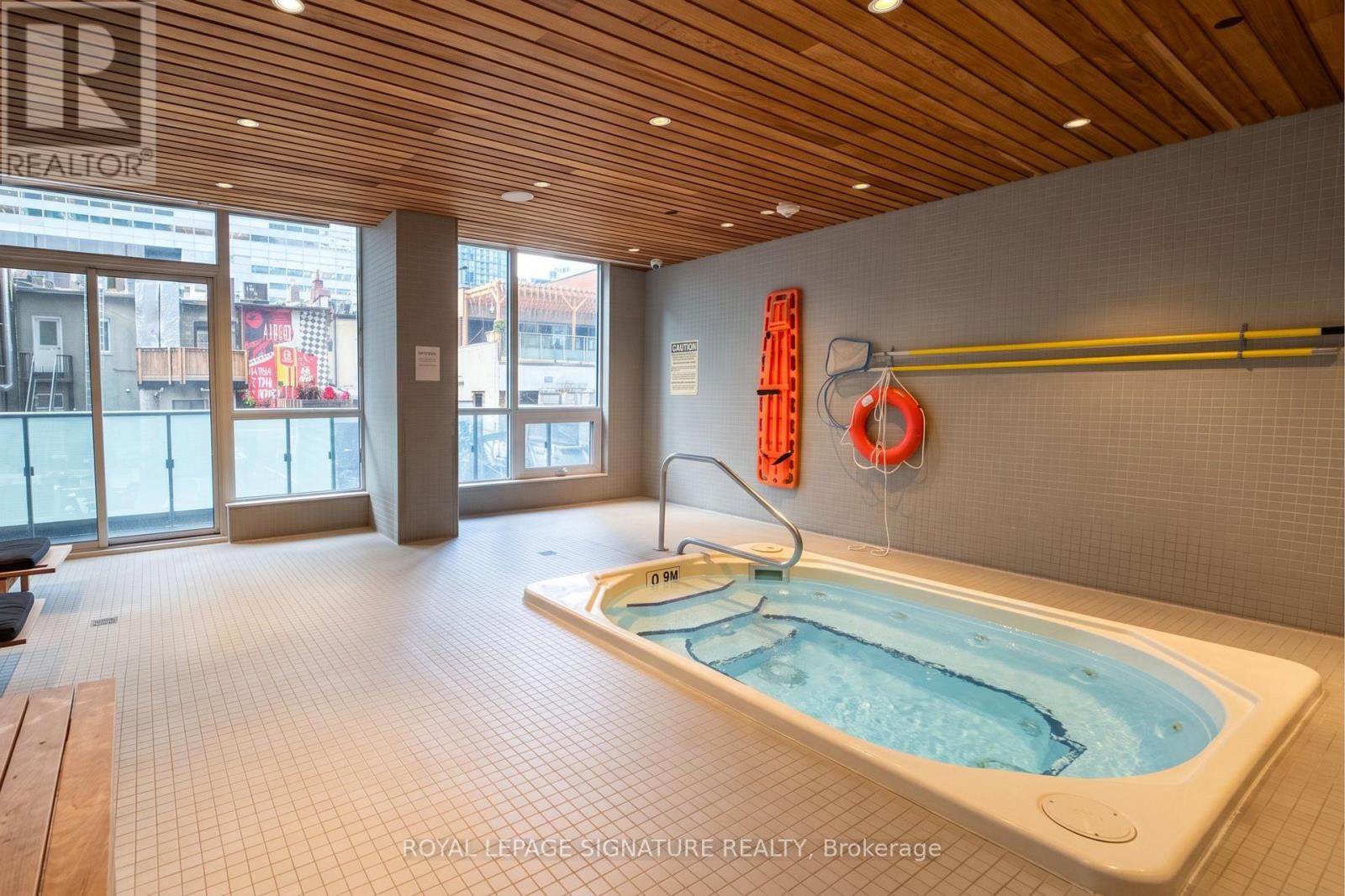 8 Mercer Street — photo 15
