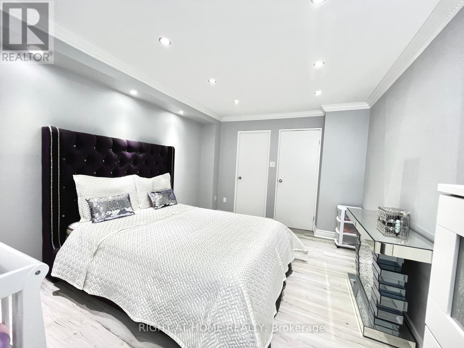 1608- 75 Graydon Hall Drive, Toronto, ON photo 13