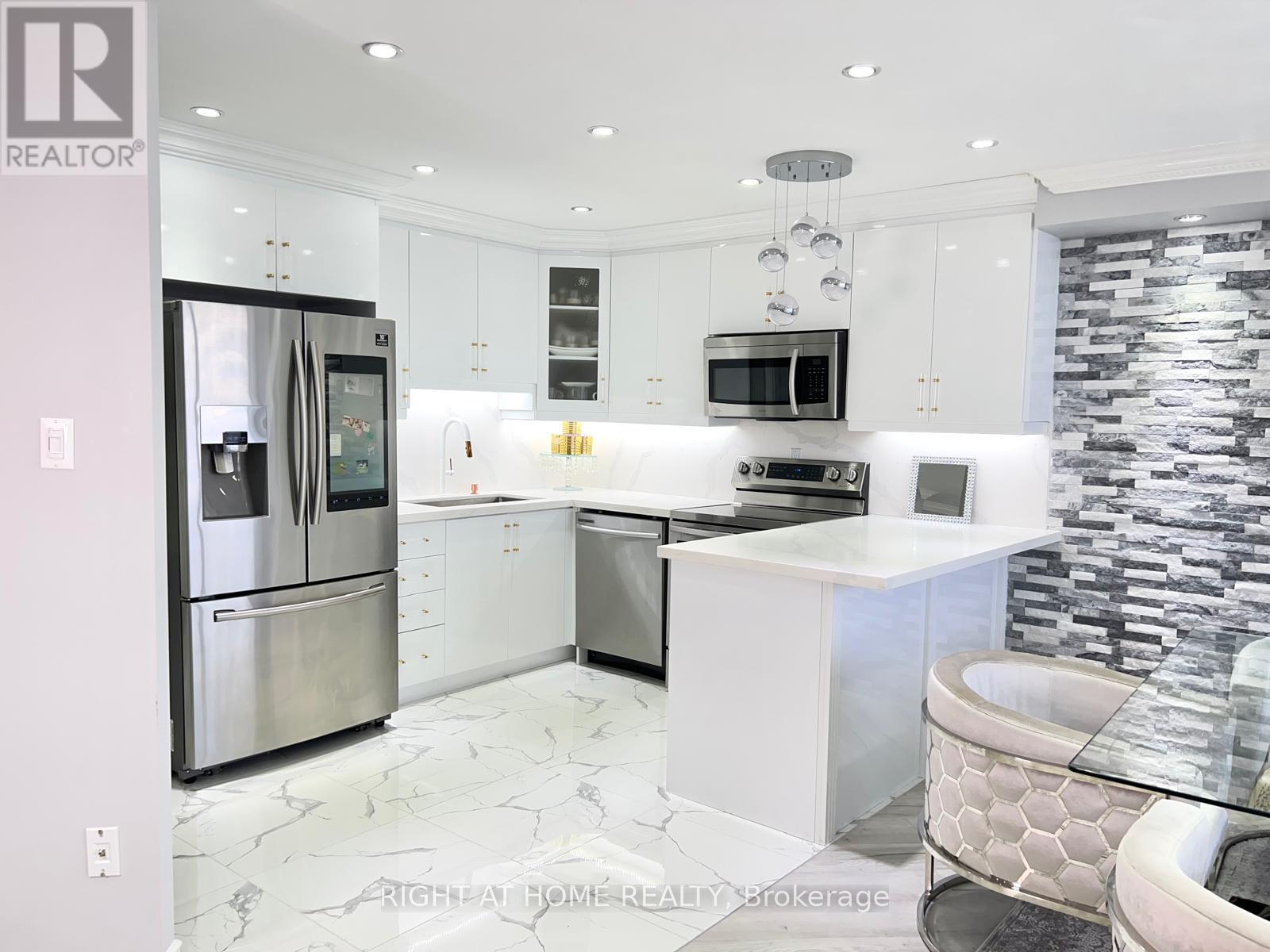 1608- 75 Graydon Hall Drive, Toronto, ON photo 15