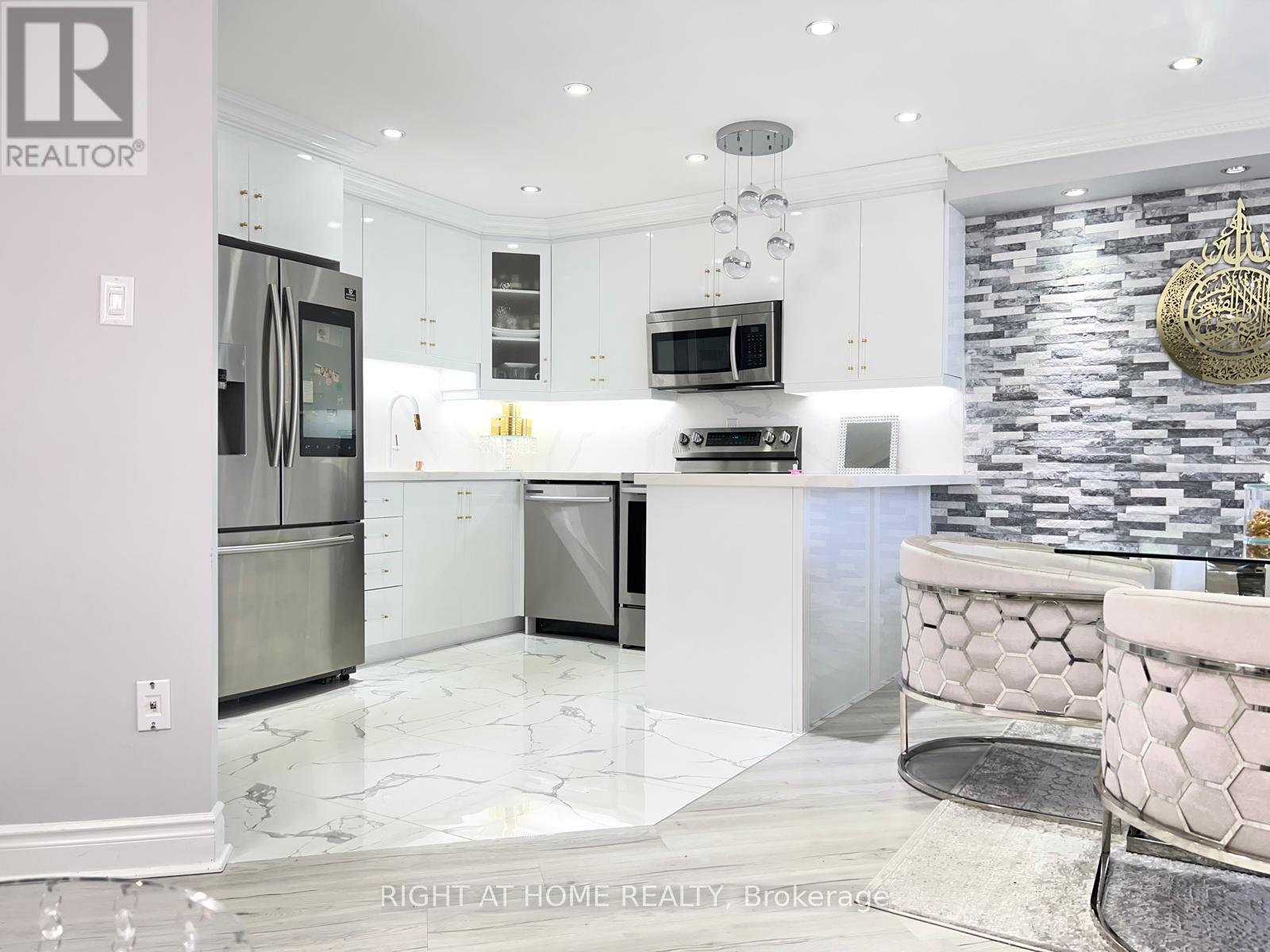 1608- 75 Graydon Hall Drive, Toronto, ON photo 21
