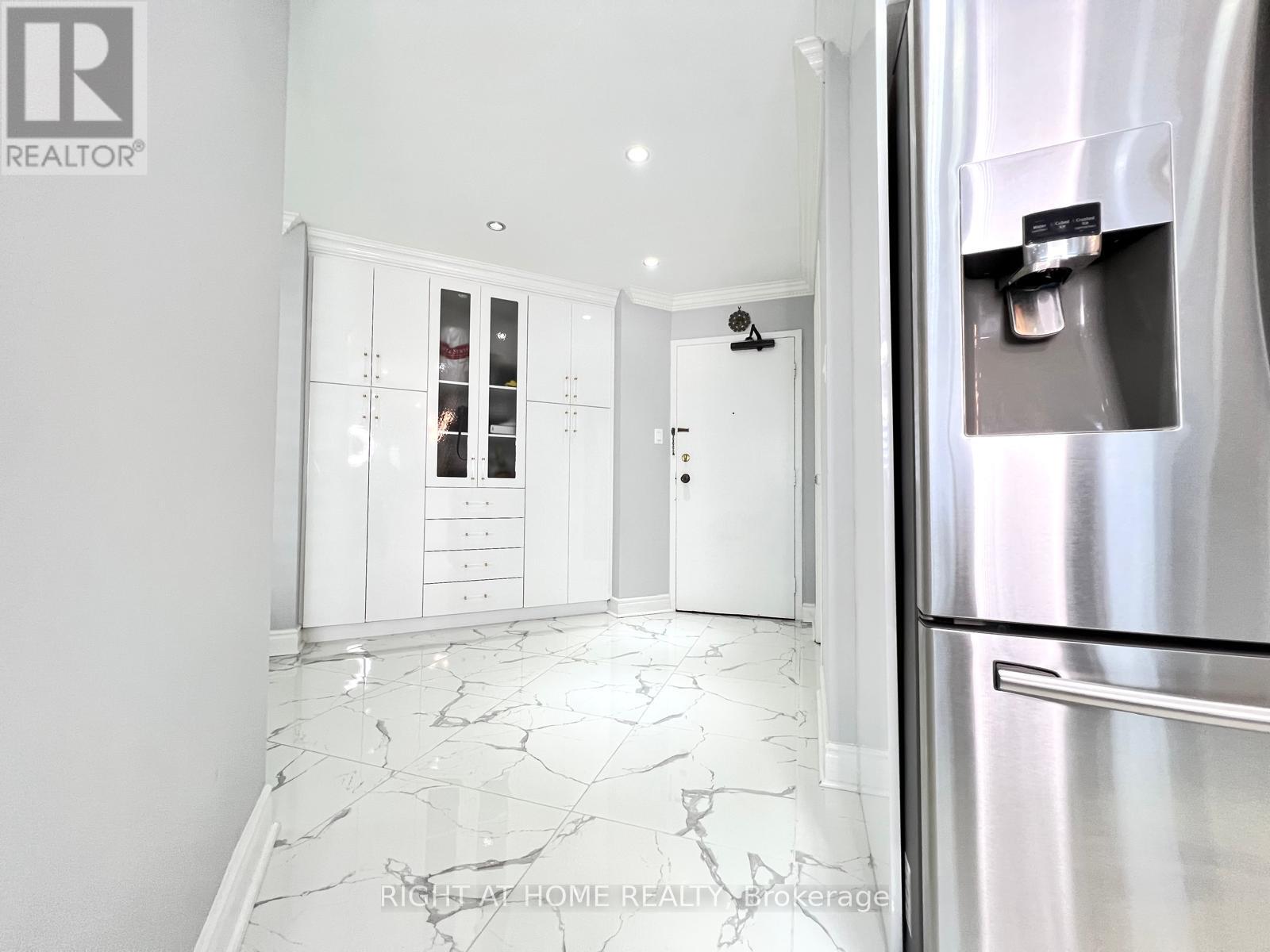 1608- 75 Graydon Hall Drive, Toronto, ON photo 23