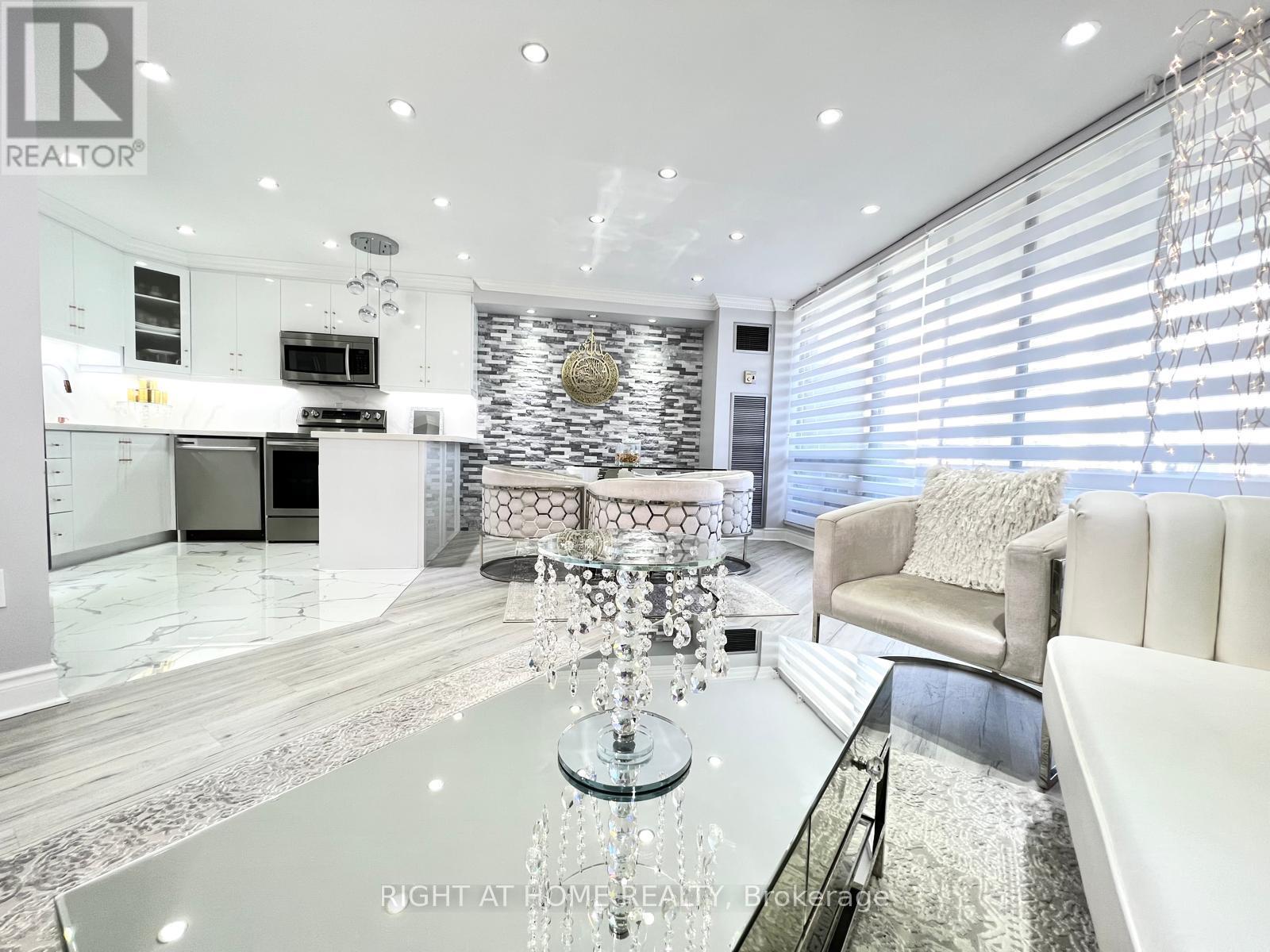 1608- 75 Graydon Hall Drive, Toronto, ON photo 9