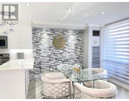 1608 - 75 Graydon Hall Drive, Toronto, ON M3A3M5 Photo 11