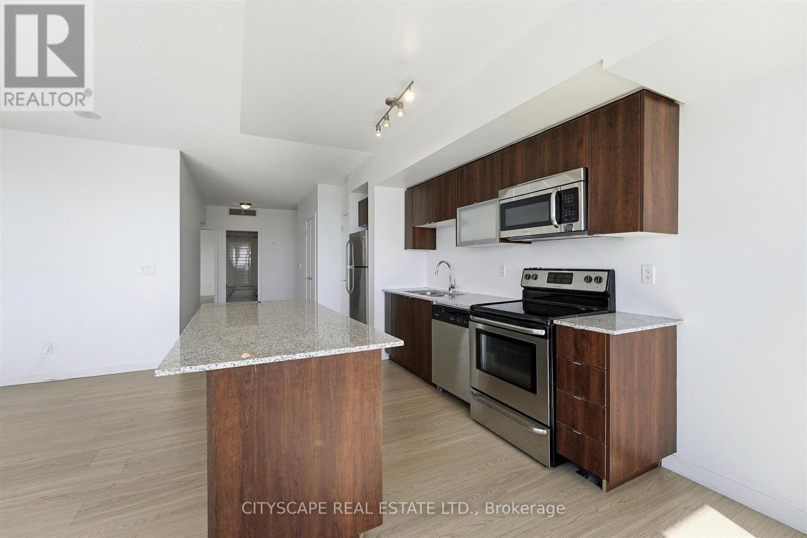 59 East Liberty Street — photo 10