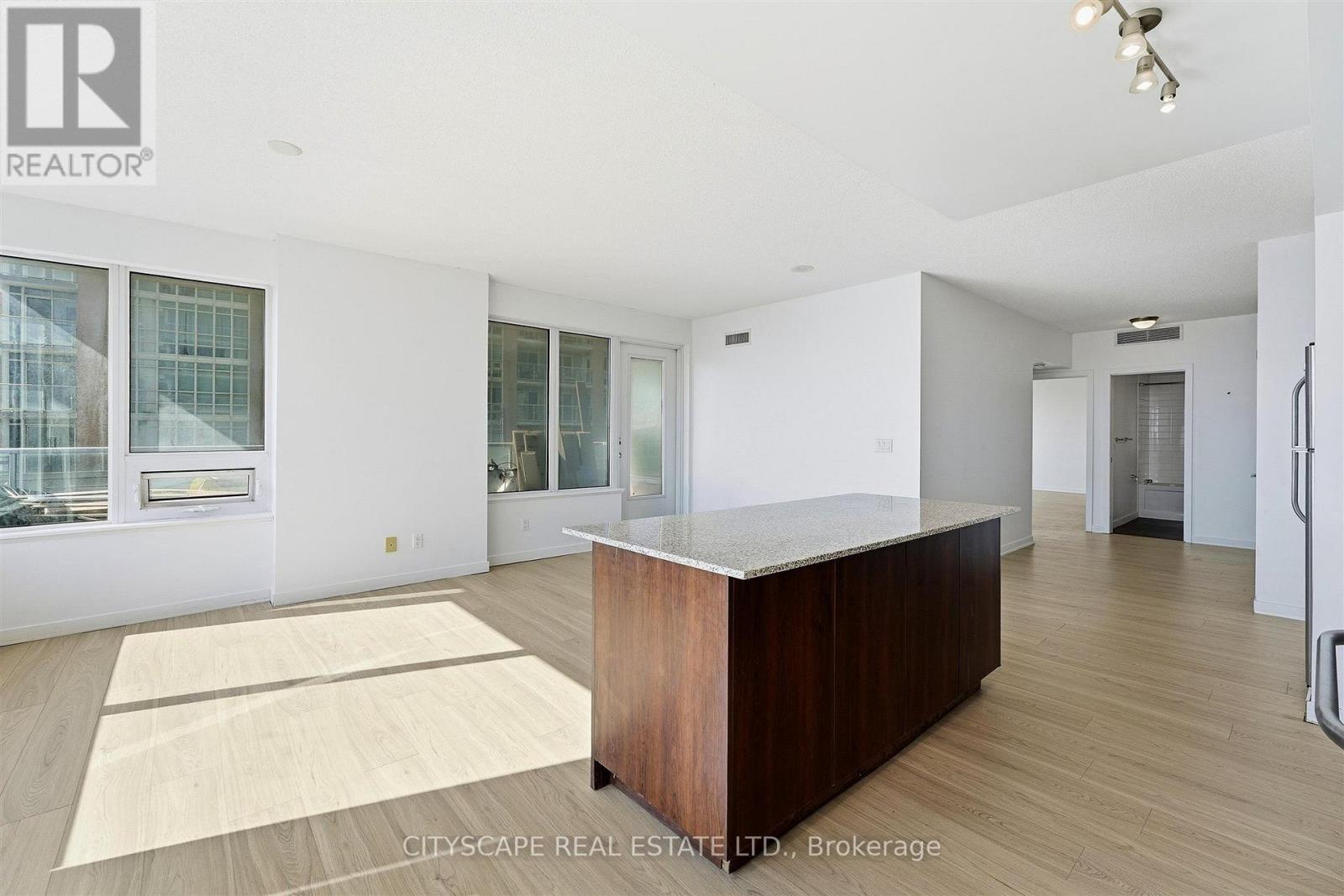 59 East Liberty Street — photo 12