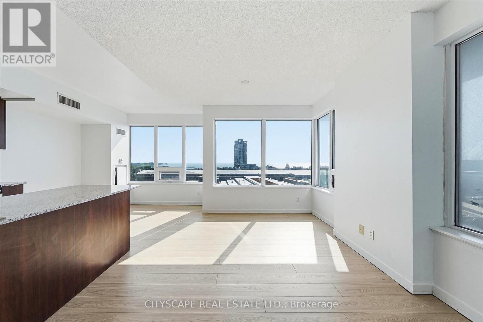 59 East Liberty Street — photo 15