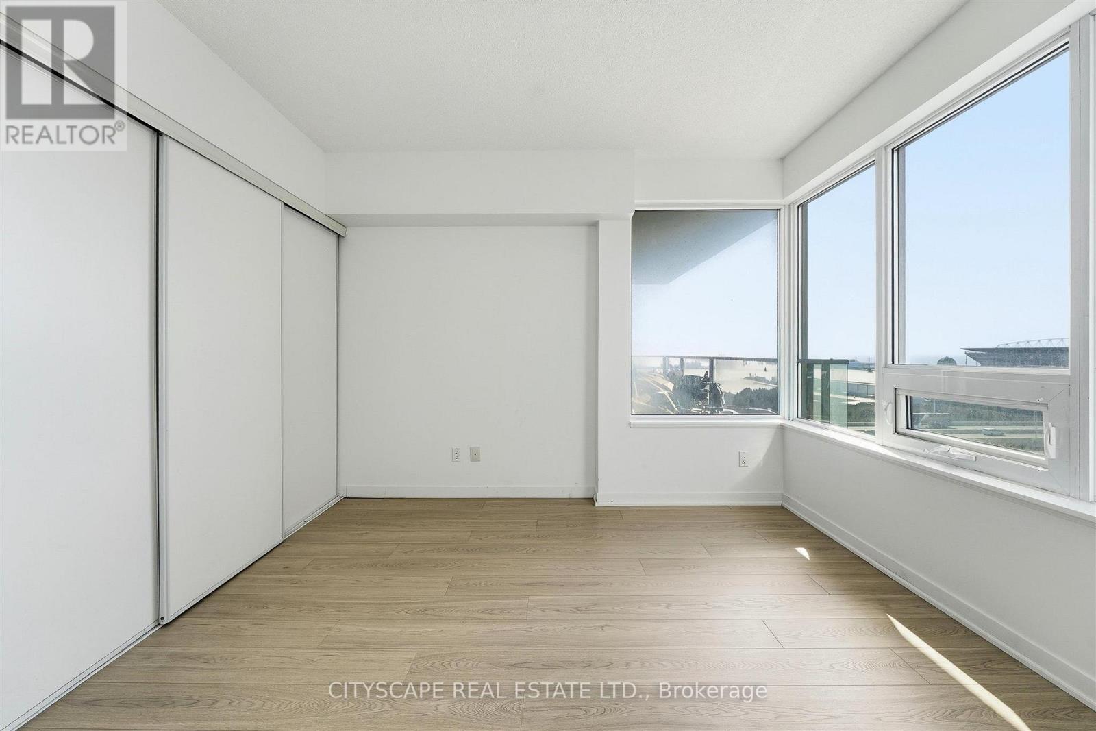 59 East Liberty Street — photo 23