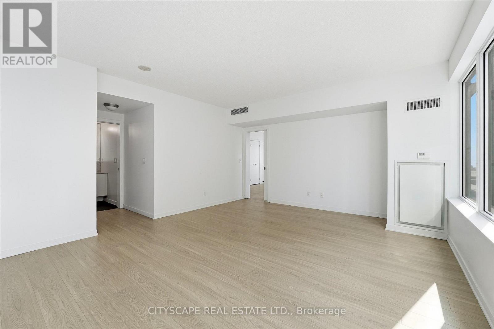 59 East Liberty Street — photo 8