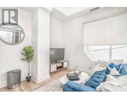 205 - 151 Avenue Road, Toronto, ON M5R2H7 Photo 12