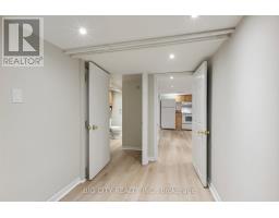 Lower - 178 Douglas Avenue N, Toronto, ON M5M1G6 Photo 13