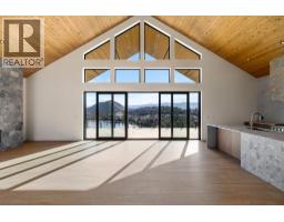 2495 Pinnacle Ridge Drive, West Kelowna