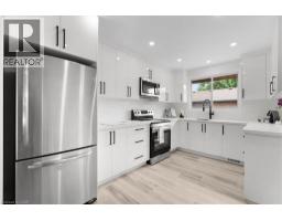 Den - 345 Berkindale Drive, Hamilton, ON L8E3R8 Photo 9
