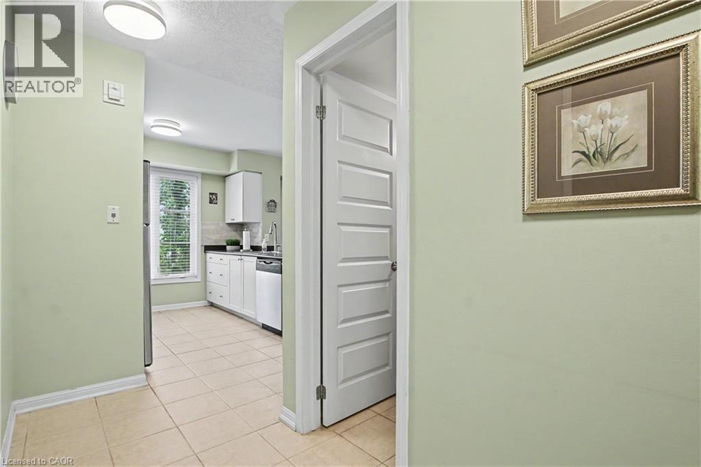 3070 Rotary Way — photo 8