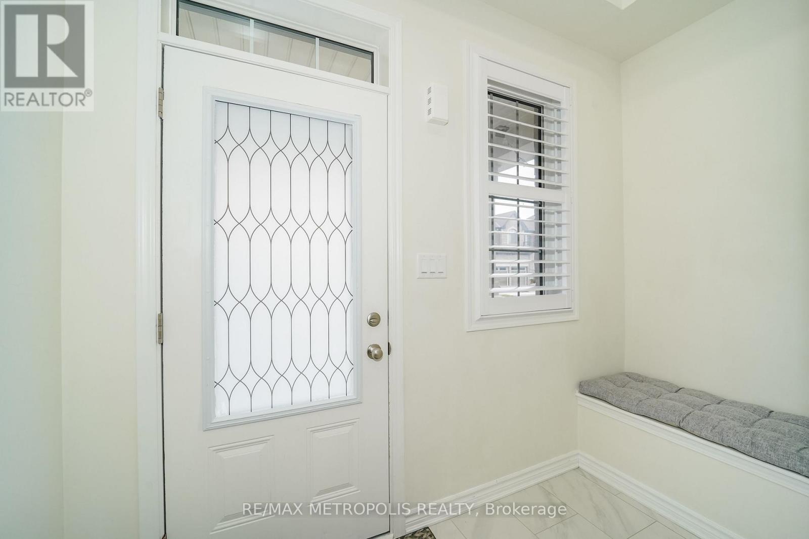 3237 Turnstone Boulevard, Pickering, ON photo 12