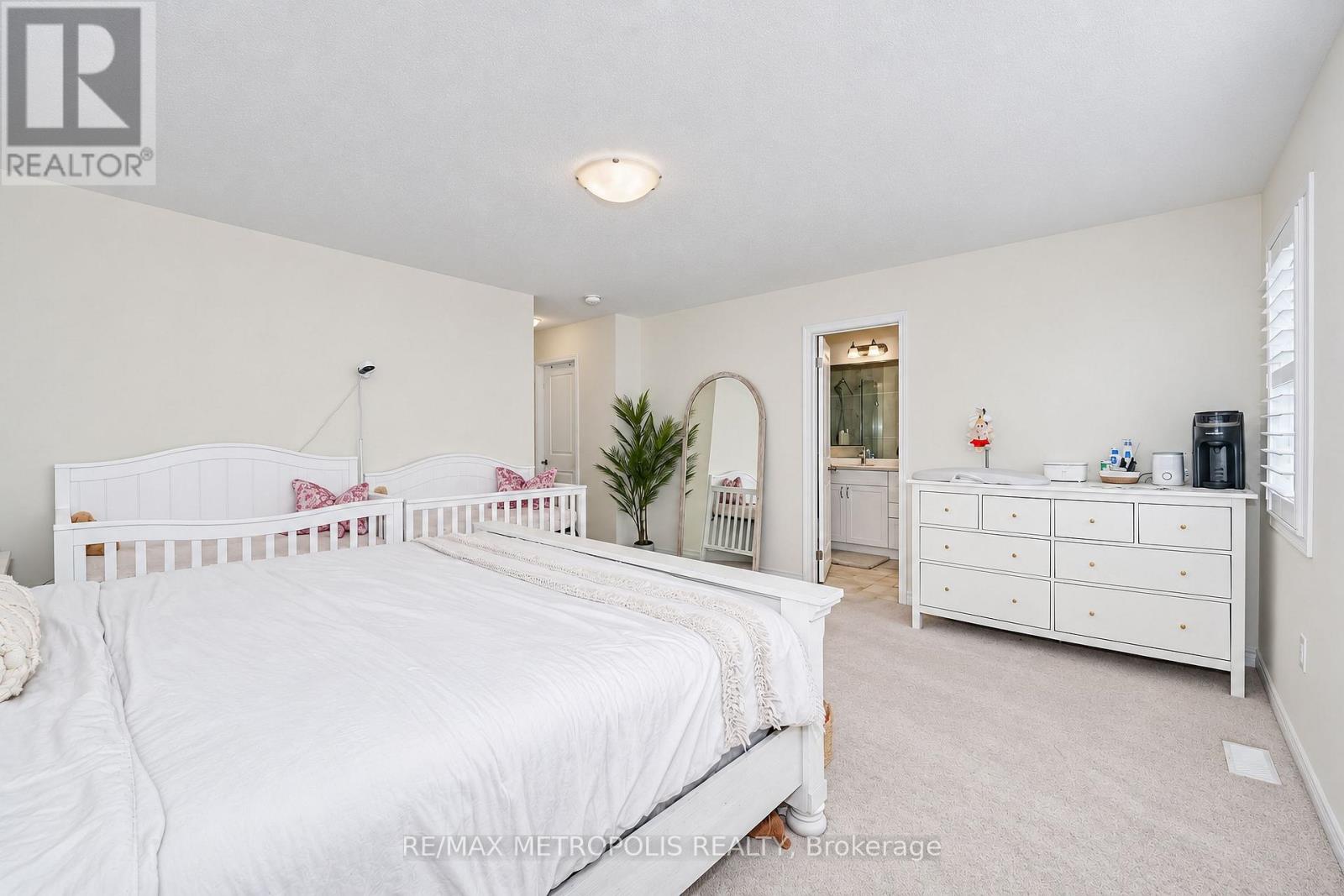 3237 Turnstone Boulevard, Pickering, ON photo 38