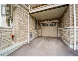 3237 Turnstone Boulevard, Pickering, ON L1X0N3 Photo 9