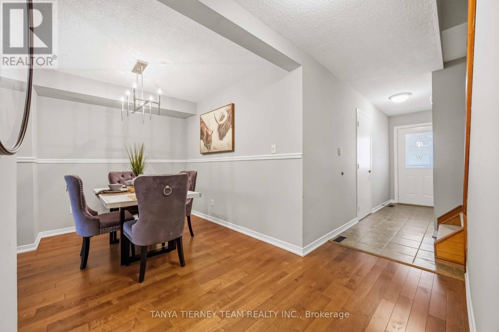 #32 1330 TROWBRIDGE DRIVE - 11