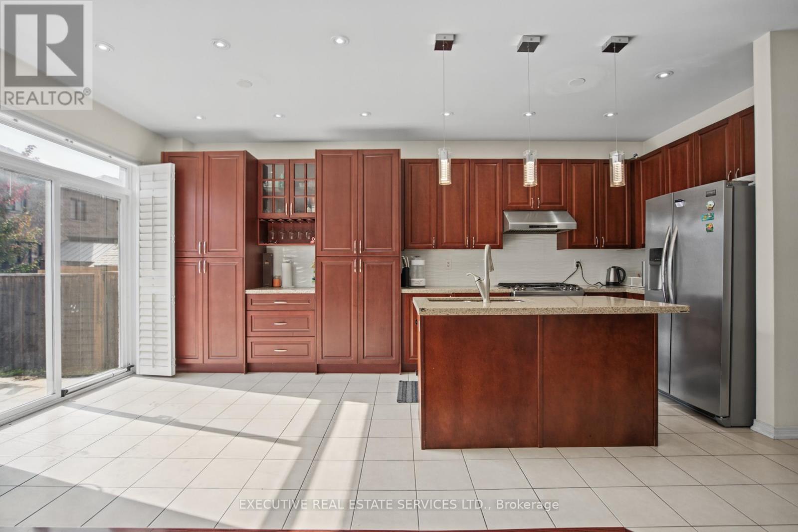 1571 Edgecroft Drive, Pickering, ON photo 15