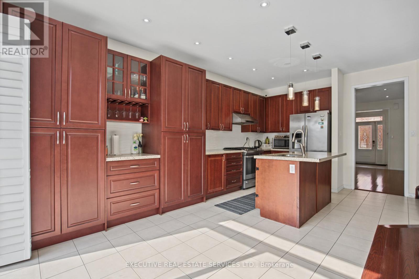 1571 Edgecroft Drive, Pickering, ON photo 16