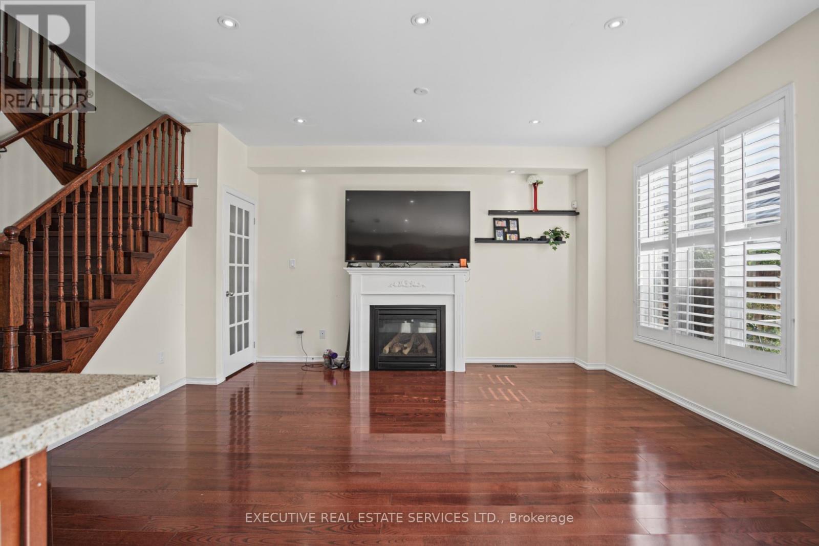 1571 Edgecroft Drive, Pickering, ON photo 19